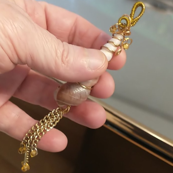 🇨🇦Wire wrapped seashell pendant - Picture 3 of 3